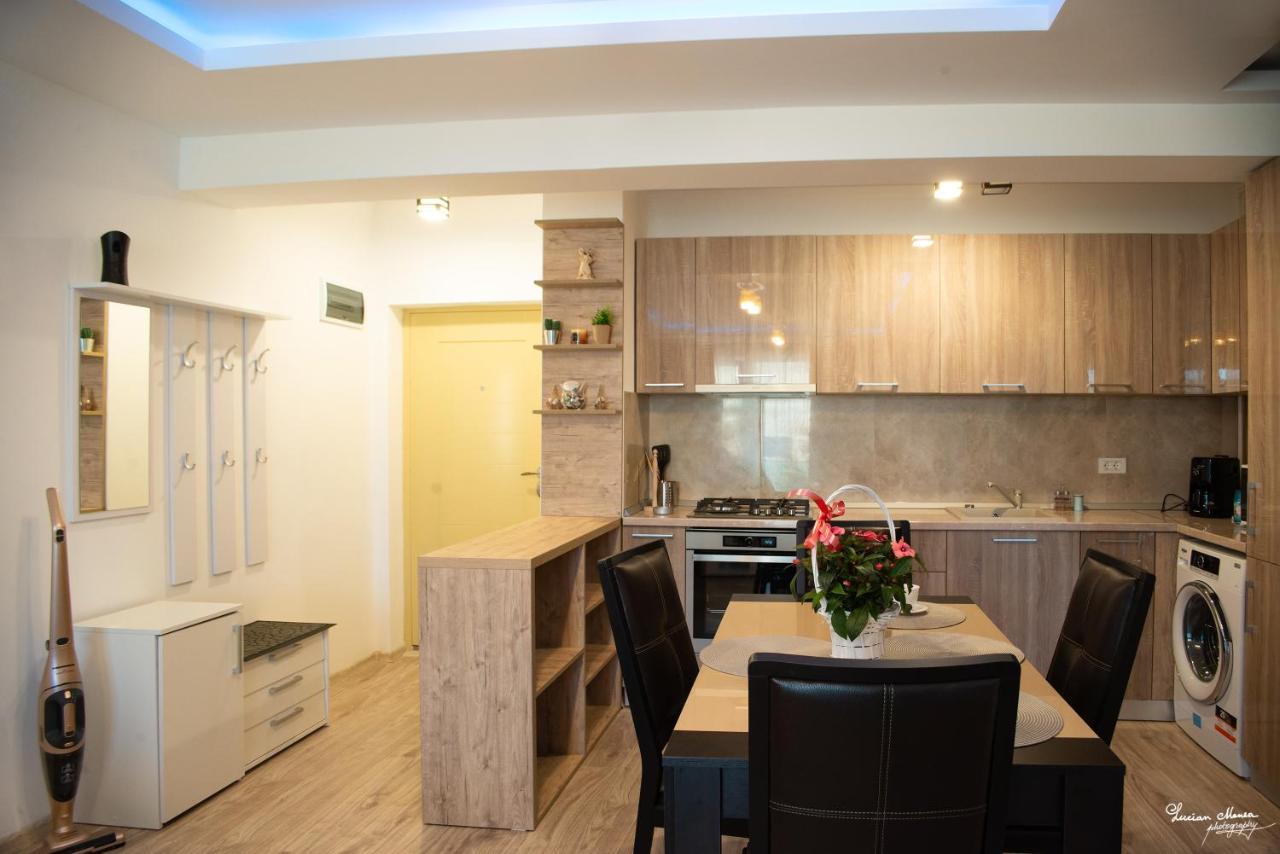 Ayan Moonlight Residence Mamaia Esterno foto