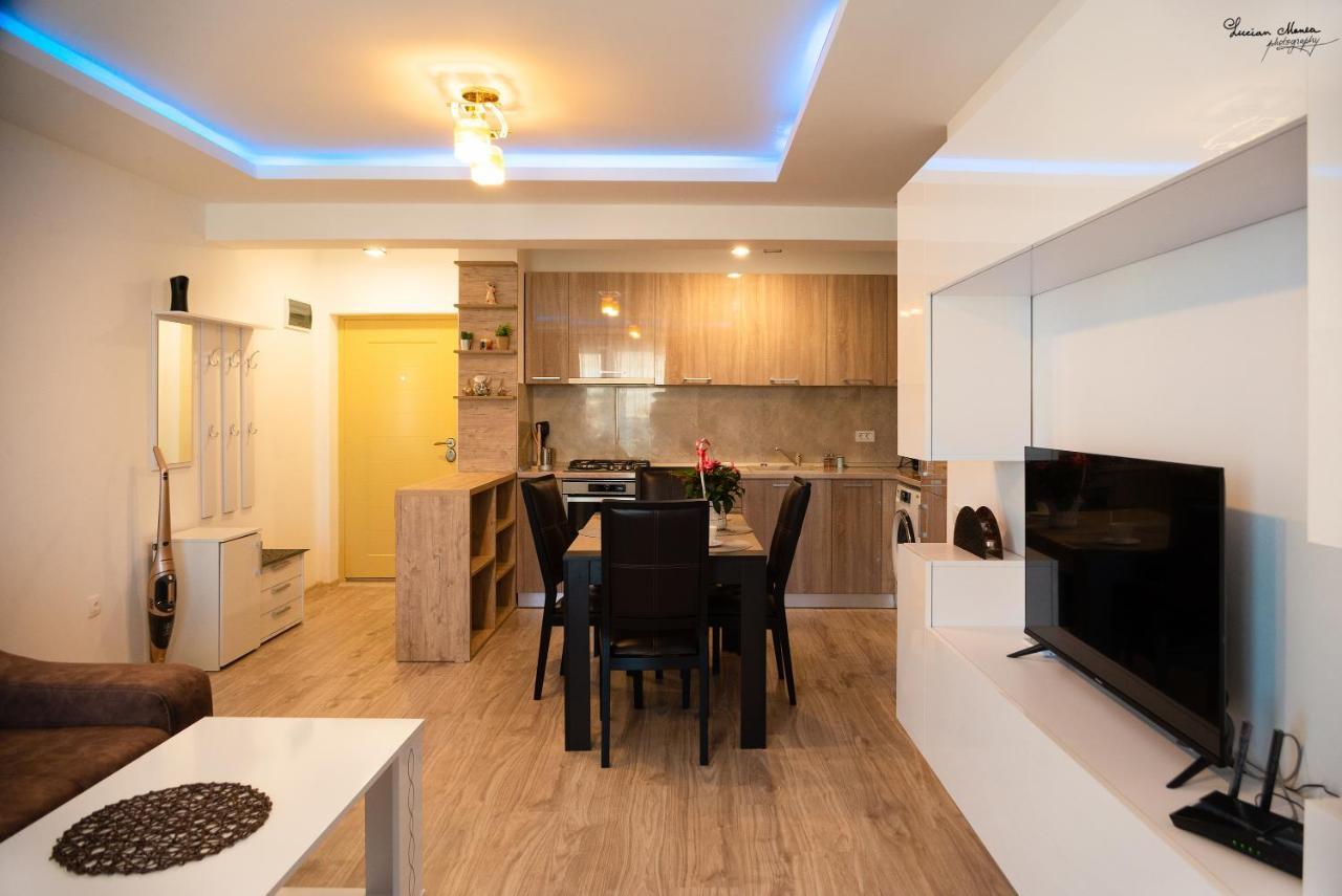 Ayan Moonlight Residence Mamaia Esterno foto