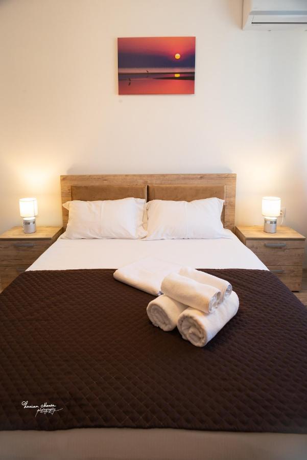 Ayan Moonlight Residence Mamaia Esterno foto